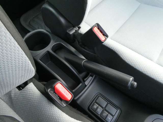 トヨタ アクア １．５ Ｌ H29年 (関東) 99