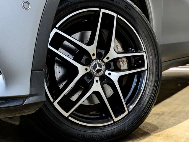 メルセデスベンツ ＧＬＣクラス ２２０ Ｄ ４マチック ローレウス エディション ディーゼルターボ ４ＷＤ R1年 () 99