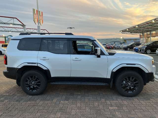 トヨタ ランドクルーザー２５０ ２．７ ＶＸ ４ＷＤ R6年 () 99
