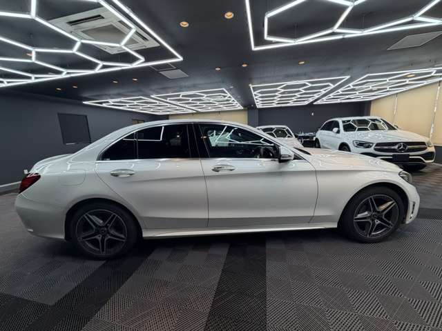 メルセデスベンツ Ｃクラス Ｃ２２０Ｄ アバンギャルド ＡＭＧライン ディーゼルターボ R1年 (関東) 99