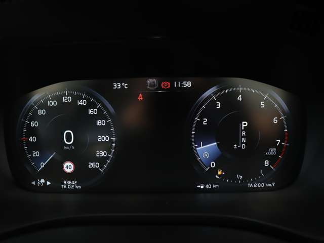 ボルボ ＸＣ６０ Ｔ５ ＡＷＤ インスクリプション ４ＷＤ R1年 (関東) 99