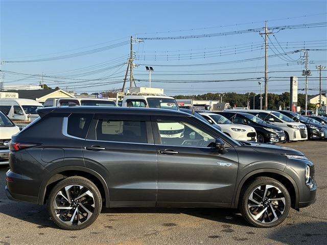 三菱 アウトランダーＰＨＥＶ ＰＨＥＶ ２．４ Ｍ ４ＷＤ R6年 () 99