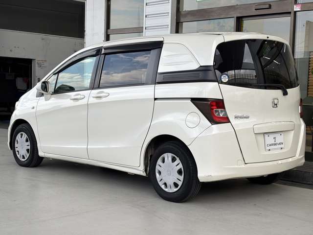 ホンダ フリードスパイク １．５ Ｇ H23年 () 99