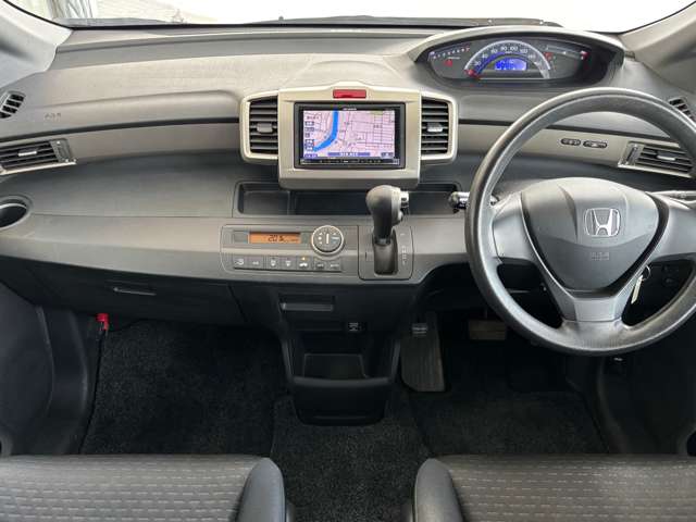 ホンダ フリードスパイク １．５ Ｇ H23年 () 99