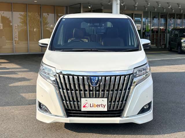 トヨタ エスクァイア　ハイブリッド １．８ ハイブリッド ＧＩ プレミアムパッケージ H30年 (九州・沖縄) 99