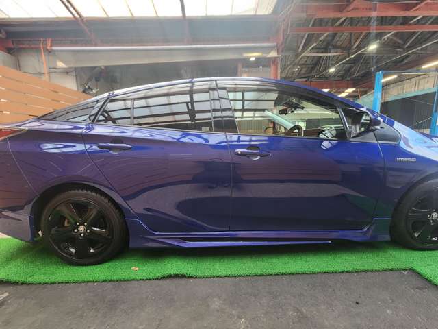 トヨタ プリウス １．８ Ｓ ツーリングセレクション H28年 (九州・沖縄) 99