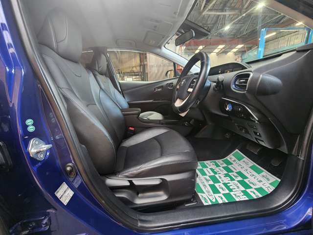 トヨタ プリウス １．８ Ｓ ツーリングセレクション H28年 (九州・沖縄) 99