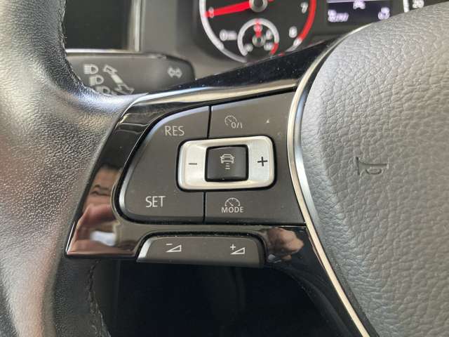 フォルクスワーゲン ポロ ＴＳＩ　コンフォートライン　リミテッド R3年 (東北) 99