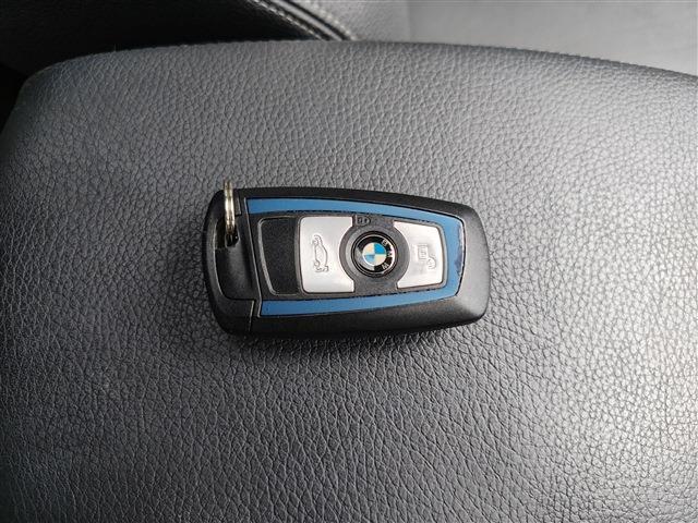 ＢＭＷ ３シリーズ ３２０ｉ　Ｍスポーツ H28年 (近畿) 99