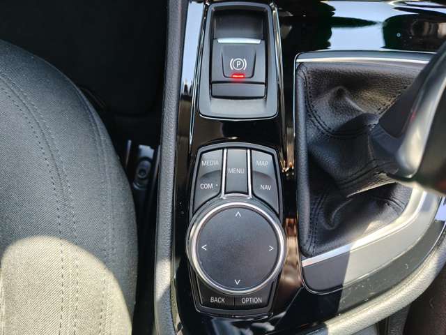 ＢＭＷ ２シリーズアクティブツアラー ２１８Ｄ ディーゼルターボ H29年 (近畿) 99