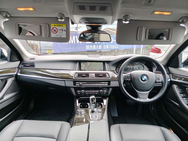 ＢＭＷ ５シリーズ ５２３ｉ　ラグジュアリー H27年 (近畿) 99