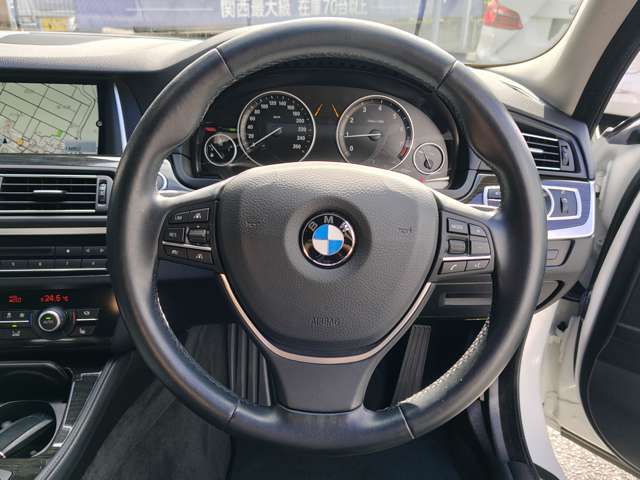 ＢＭＷ ５シリーズ ５２３ｉ　ラグジュアリー H27年 (近畿) 99