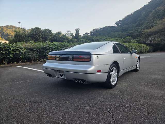 日産 フェアレディＺ ３．０ ３００ＺＸ ２ＢＹ２ Ｔバールーフ H8年 (東海) 99