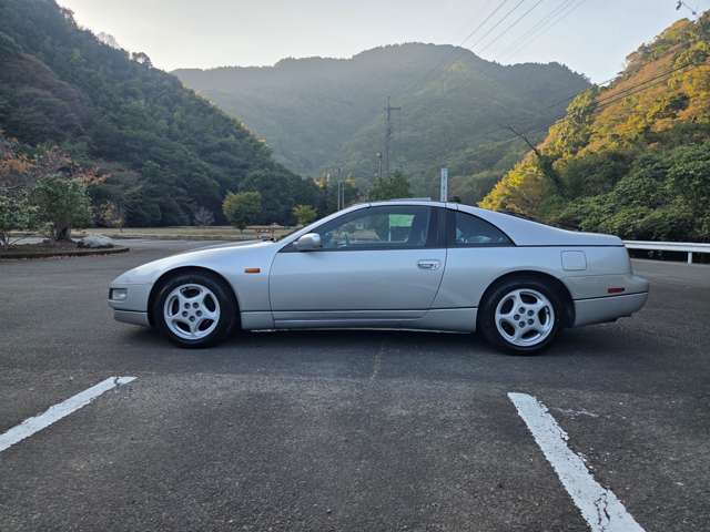 日産 フェアレディＺ ３．０ ３００ＺＸ ２ＢＹ２ Ｔバールーフ H8年 (東海) 99