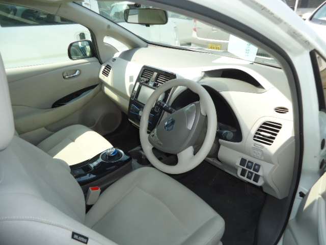 日産 リーフ Ｘ H23年 (甲信越・北陸) 99