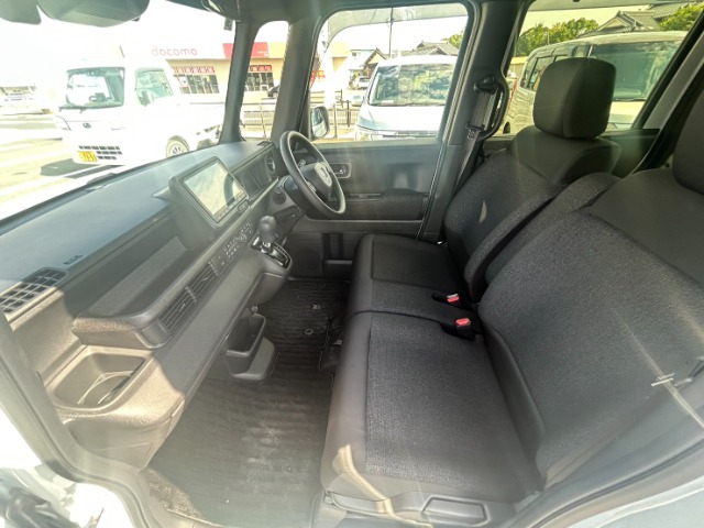 ホンダ Ｎ　ＢＯＸ カスタム ６６０ R7年 (九州・沖縄) 99