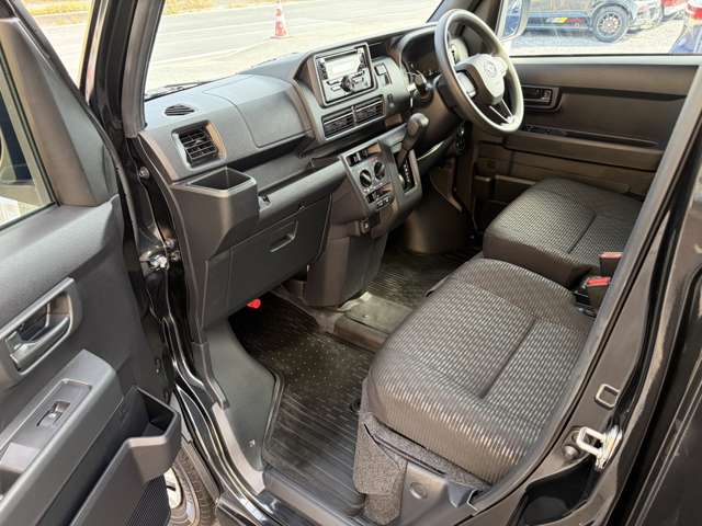 ダイハツ ハイゼットカーゴ ６６０ クルーズターボ ４ＷＤ R6年 () 99