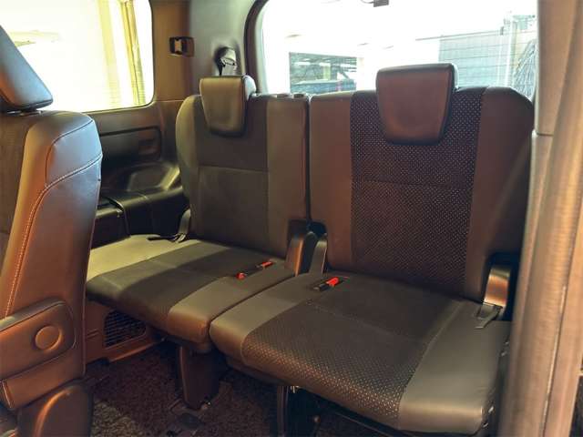 トヨタ ヴォクシー ２．０ ＺＳ 煌ＩＩＩ R3年 (近畿) 99