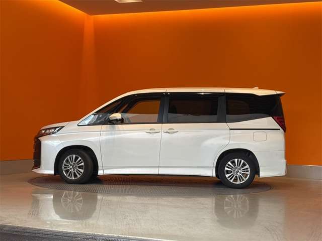 トヨタ ノア ２．０ Ｓ－Ｇ R6年 (近畿) 99
