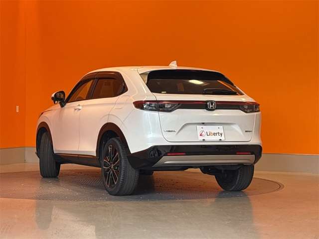 ホンダ ヴェゼル １．５ Ｅ：ＨＥＶ Ｚ R3年 (近畿) 99