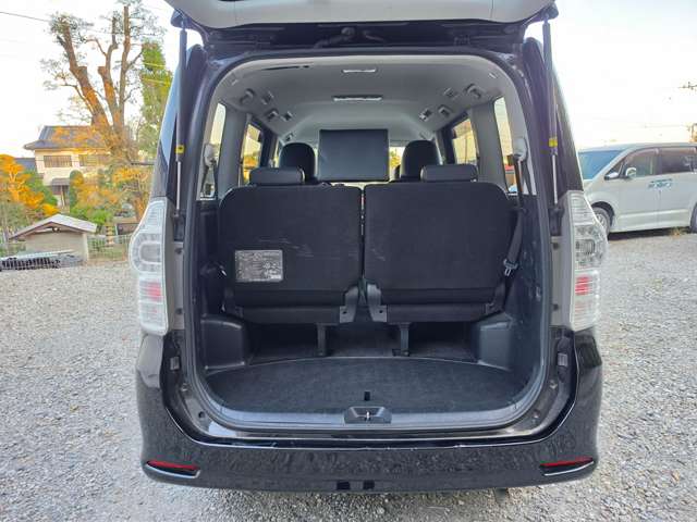 トヨタ ヴォクシー ２．０ ＺＳ 煌Ｚ ４ＷＤ H25年 (関東) 99