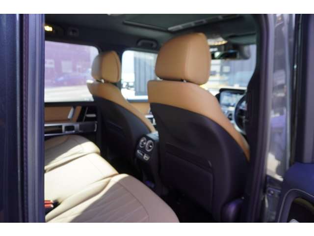 メルセデスベンツ Ｇクラス Ｇ４５０Ｄ ＡＭＧラインパッケージ （ＩＳＧ） ディーゼルターボ ４ＷＤ ＭＰ２０２５０２ R7年 () 99