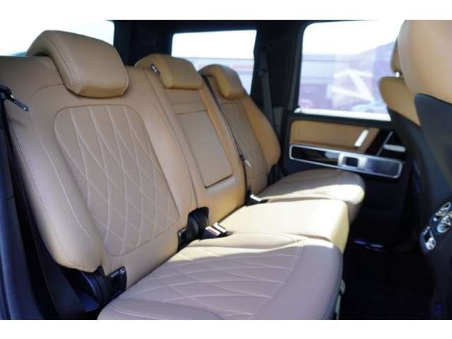 メルセデスベンツ Ｇクラス Ｇ４５０Ｄ ＡＭＧラインパッケージ （ＩＳＧ） ディーゼルターボ ４ＷＤ ＭＰ２０２５０２ R7年 () 99
