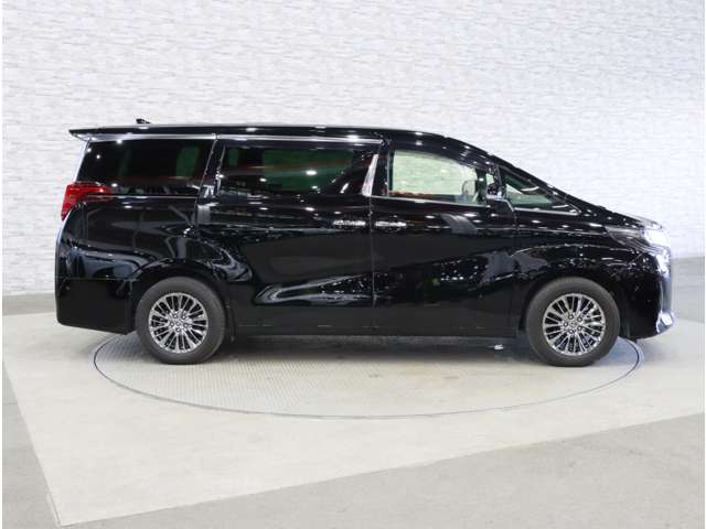トヨタ アルファード　ハイブリッド ハイブリッド ２．５ エグゼクティブ ラウンジ Ｅ－ＦＯＵＲ ４ＷＤ R3年 (関東) 99