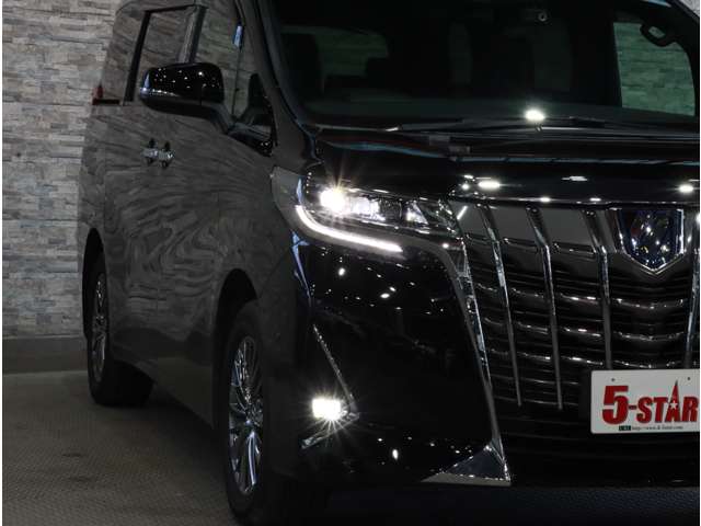 トヨタ アルファード　ハイブリッド ハイブリッド ２．５ エグゼクティブ ラウンジ Ｅ－ＦＯＵＲ ４ＷＤ R3年 (関東) 99