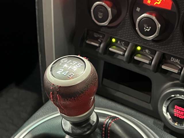 トヨタ ８６ ２．０ ＧＴ H26年 (関東) 99
