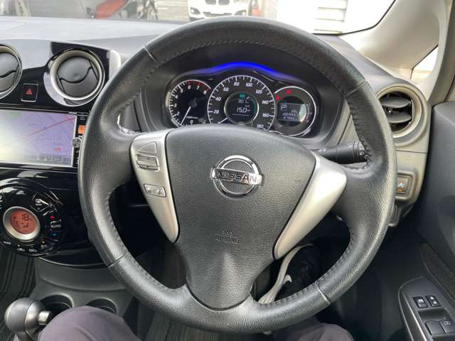 日産 ノート １．２ メダリスト H27年 () 99