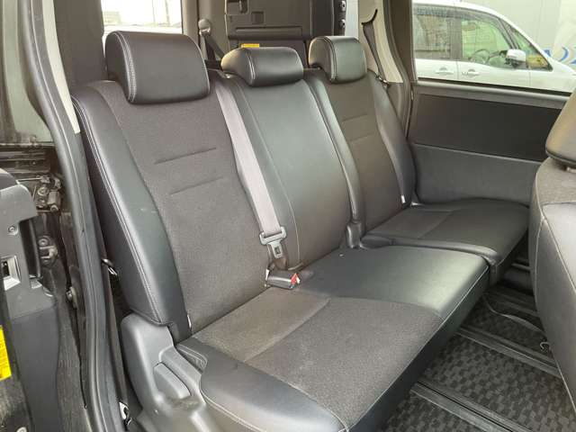 トヨタ ヴォクシー ２．０ ＺＳ 煌Ｚ H26年 () 99