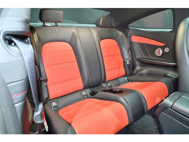 ＡＭＧ Ｃクラスクーペ Ｃ６３ Ｓ R1年 () 99