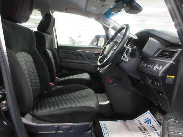 三菱 デリカ　Ｄ：５ ２．２ Ｐ ディーゼルターボ ４ＷＤ R6年 (関東) 99