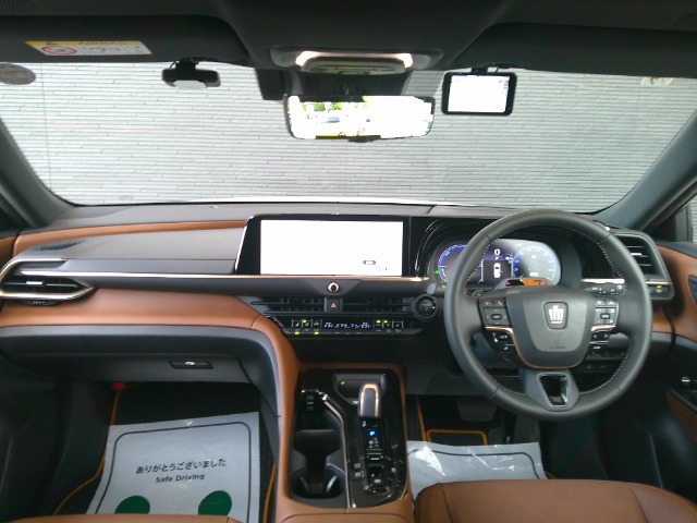 トヨタ クラウンエステート　ハイブリッド ２．５ Ｚ Ｅ－ＦＯＵＲ ４ＷＤ R8年 () 99