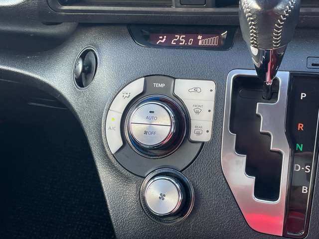 トヨタ シエンタ １．５ Ｇ H28年 (近畿) 99