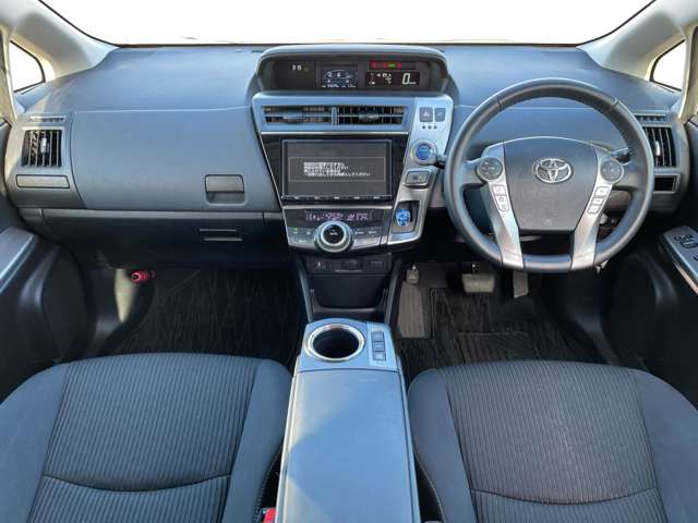 トヨタ プリウスΑ １．８ Ｓ ツーリングセレクション H30年 (近畿) 99