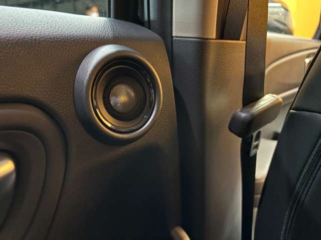ホンダ ヴェゼル １．５ Ｅ：ＨＥＶ Ｚ R8年 () 99