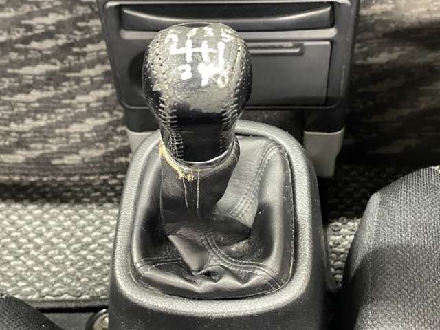 トヨタ ＭＲ−Ｓ １．８ Ｓエディション H16年 () 99