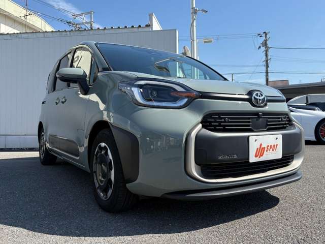 トヨタ シエンタ　ハイブリッド ハイブリッド １．５ Ｚ R5年 () 99