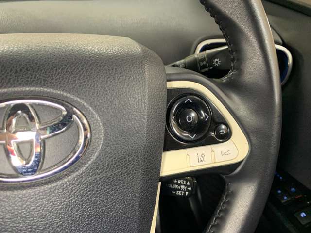 トヨタ プリウス １．８ Ｓ ツーリングセレクション H28年 () 99
