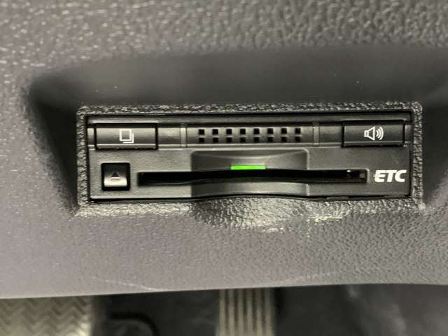 トヨタ プリウス １．８ Ｓ ツーリングセレクション H28年 () 99