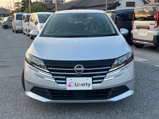 日産 ノート １．２ Ｘ R6年 (近畿) 99
