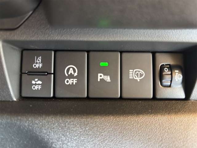 スズキ ジムニー　ノマド １．５ ＦＣ ４ＷＤ R8年 () 99