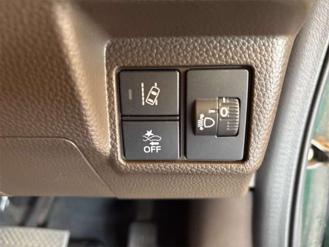 ホンダ Ｎ　ＢＯＸ ６６０ Ｌ ターボ R4年 (近畿) 99