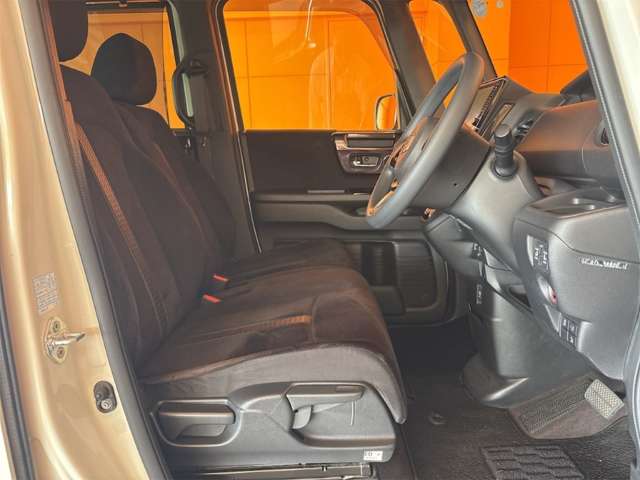 ホンダ Ｎ　ＢＯＸ カスタム ６６０ Ｇ Ｌ ホンダセンシング R1年 (近畿) 99