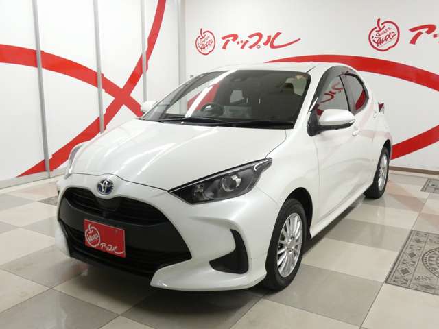 トヨタ ヤリス １．５ ハイブリッド Ｇ Ｅ－ＦＯＵＲ ４ＷＤ R4年 (東北) 99