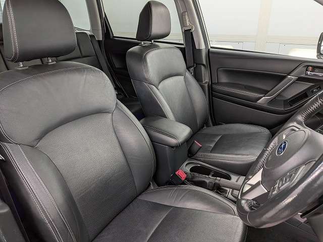 スバル フォレスター ２．０ＸＴ アイサイト ４ＷＤ H30年 (東北) 99