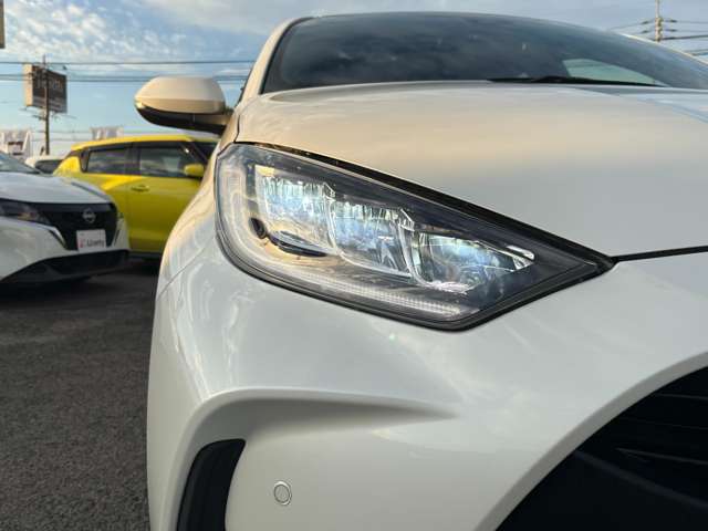 トヨタ ヤリス １．５ Ｚ R3年 (四国) 99
