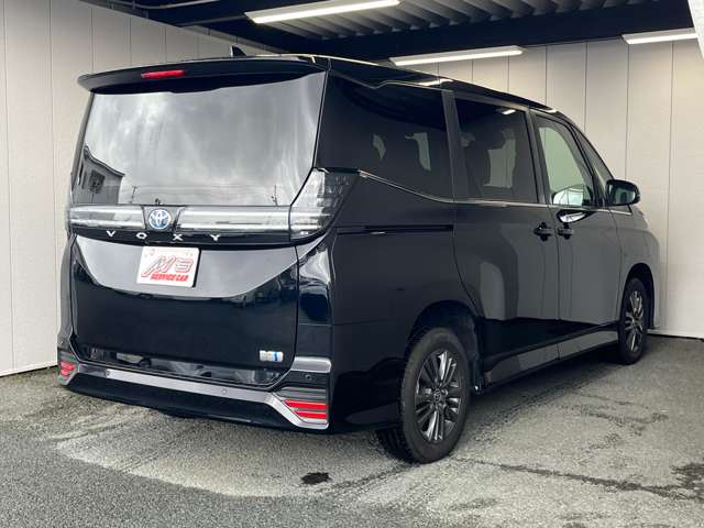 トヨタ ヴォクシー １．８ ハイブリッド Ｓ－Ｚ Ｅ－ＦＯＵＲ ４ＷＤ R7年 (東北) 99